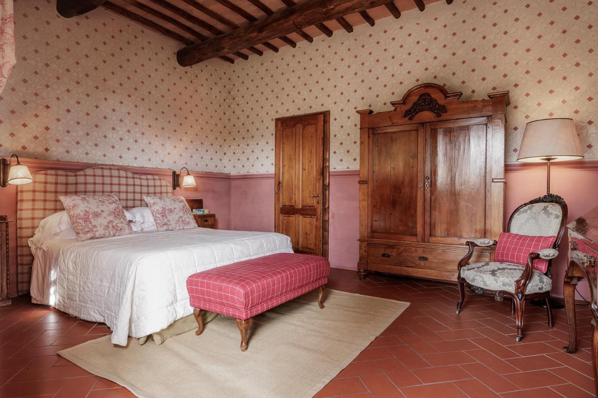 Borgo Vescine Hotel