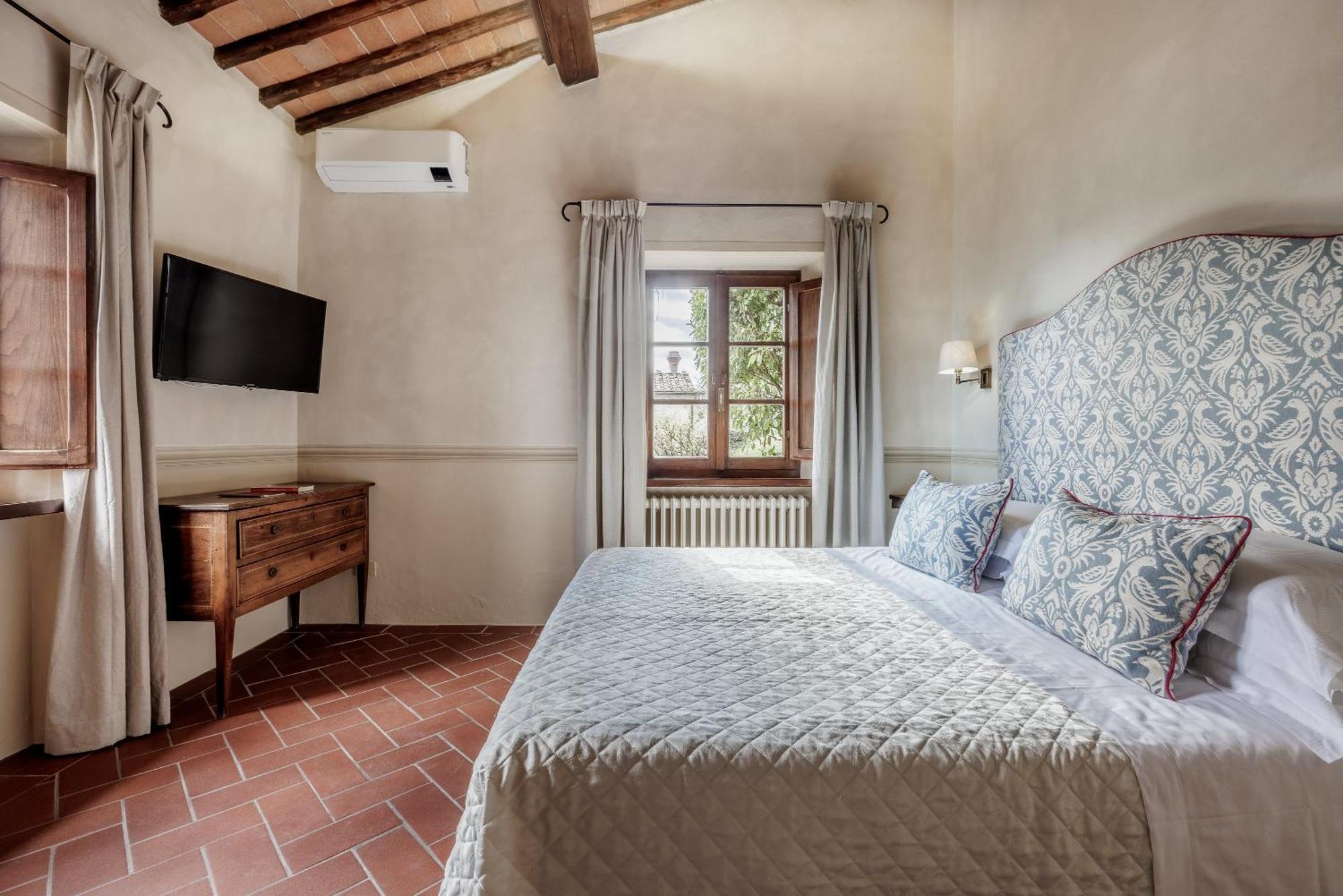 Hotel Borgo Vescine 5*